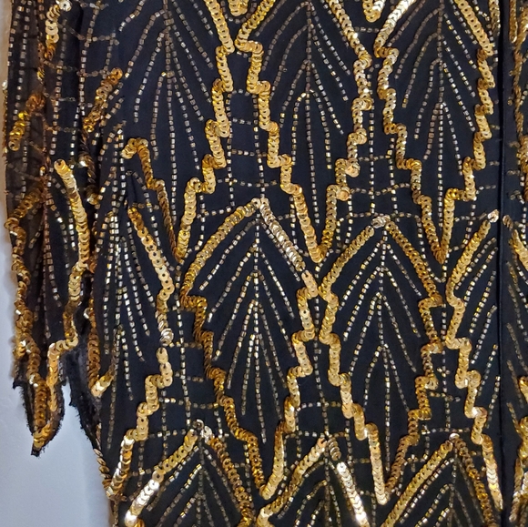 Golden Leaf Beaded and Sequin Black and Gold Flowy Short Sleeve Evening Dress - Picture 11 of 16